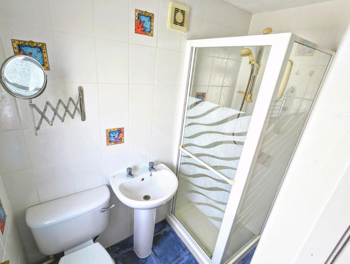 Stunning 4Br House With Free Parking - By Innit Hove Extérieur photo